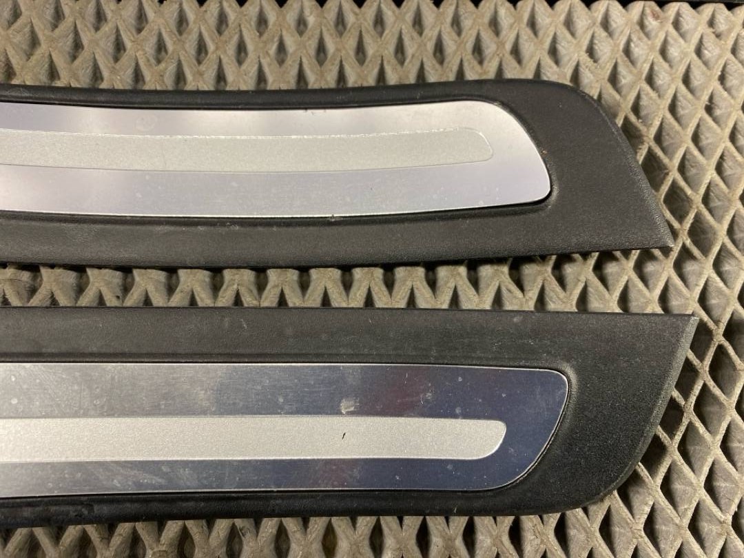 Комплект накладок на порог, 2130 рублей, Красноярск