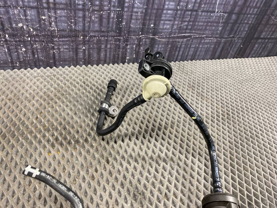 Клапан вентиляции топливного бака, 3320 рублей, Красноярск