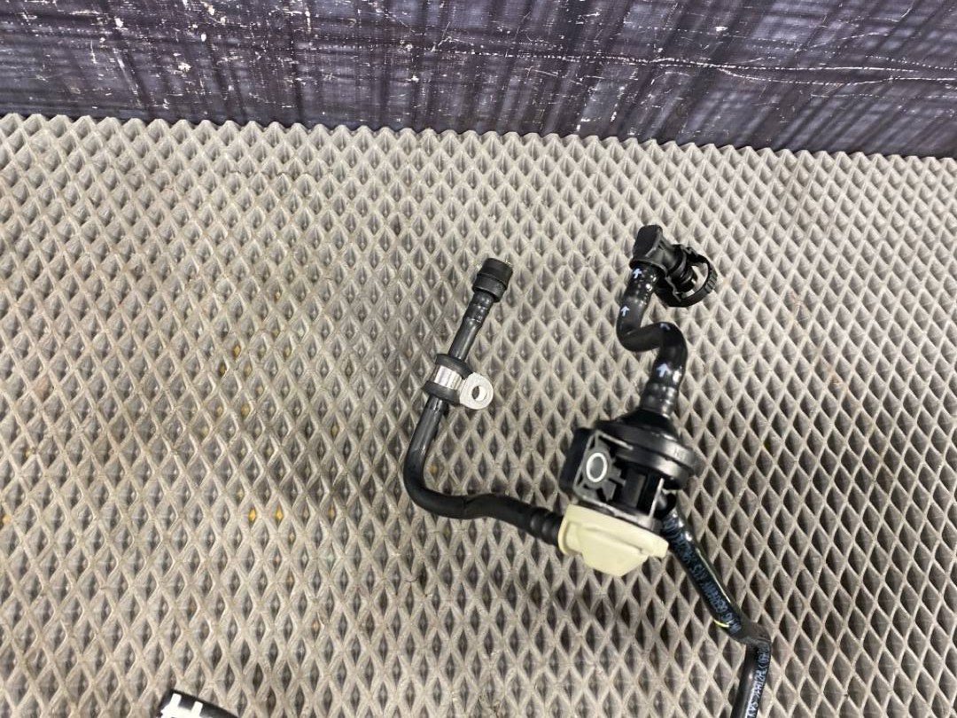 Клапан вентиляции топливного бака, 3320 рублей, Красноярск