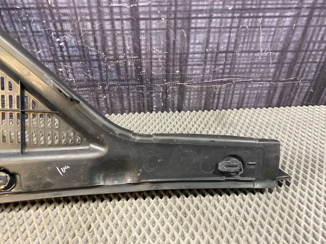 Решетка под лобовое стекло, 900 рублей, Красноярск