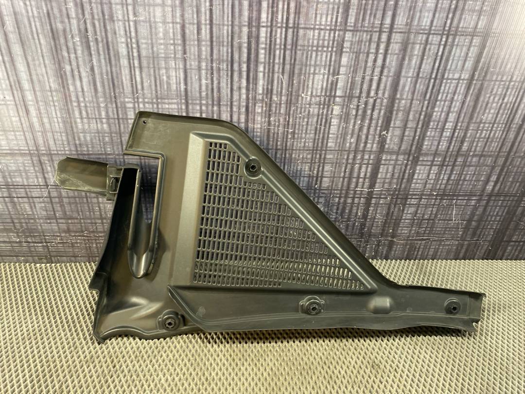 Решетка под лобовое стекло, 900 рублей, Красноярск