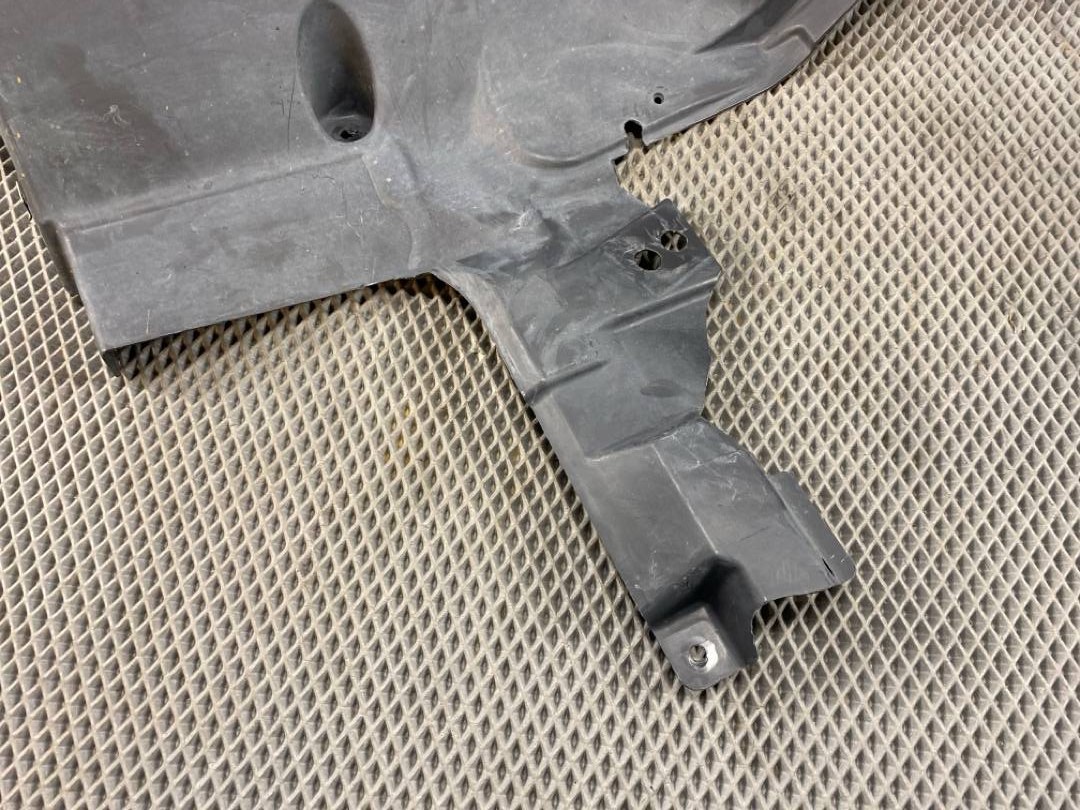 Подкрылок, 1200 рублей, Красноярск