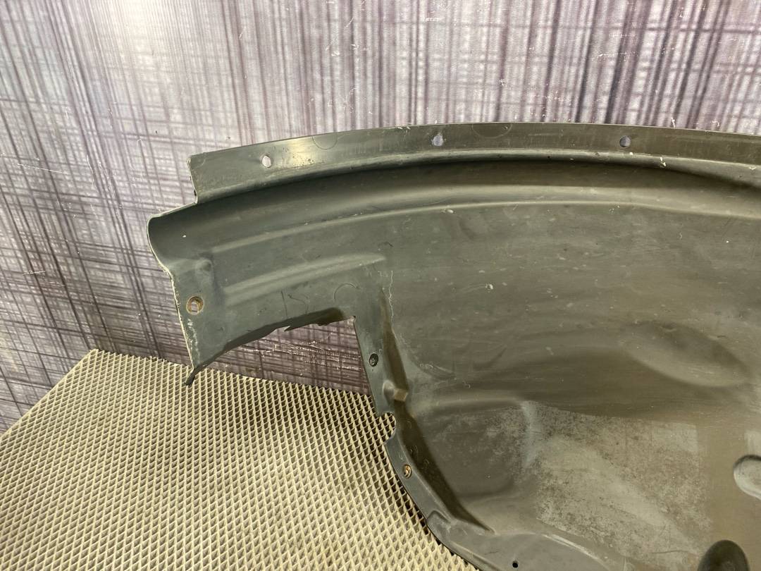 Подкрылок, 1200 рублей, Красноярск