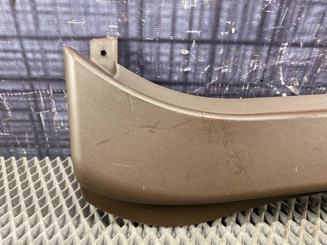 Пластик багажника, 353 рублей, Красноярск