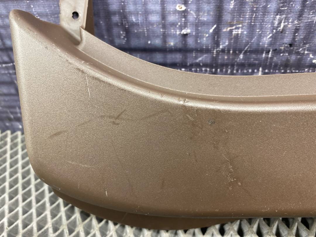 Пластик багажника, 353 рублей, Красноярск