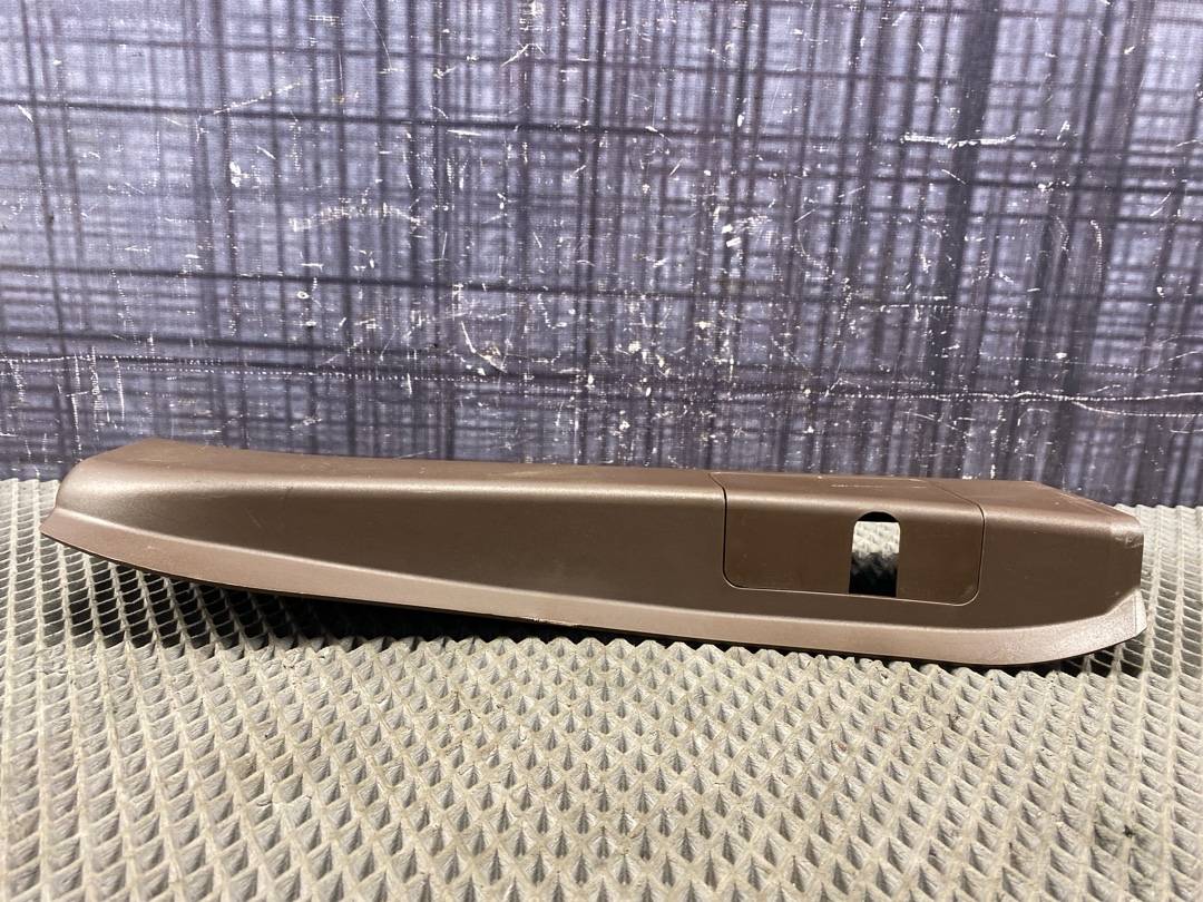 Пластик багажника, 353 рублей, Красноярск