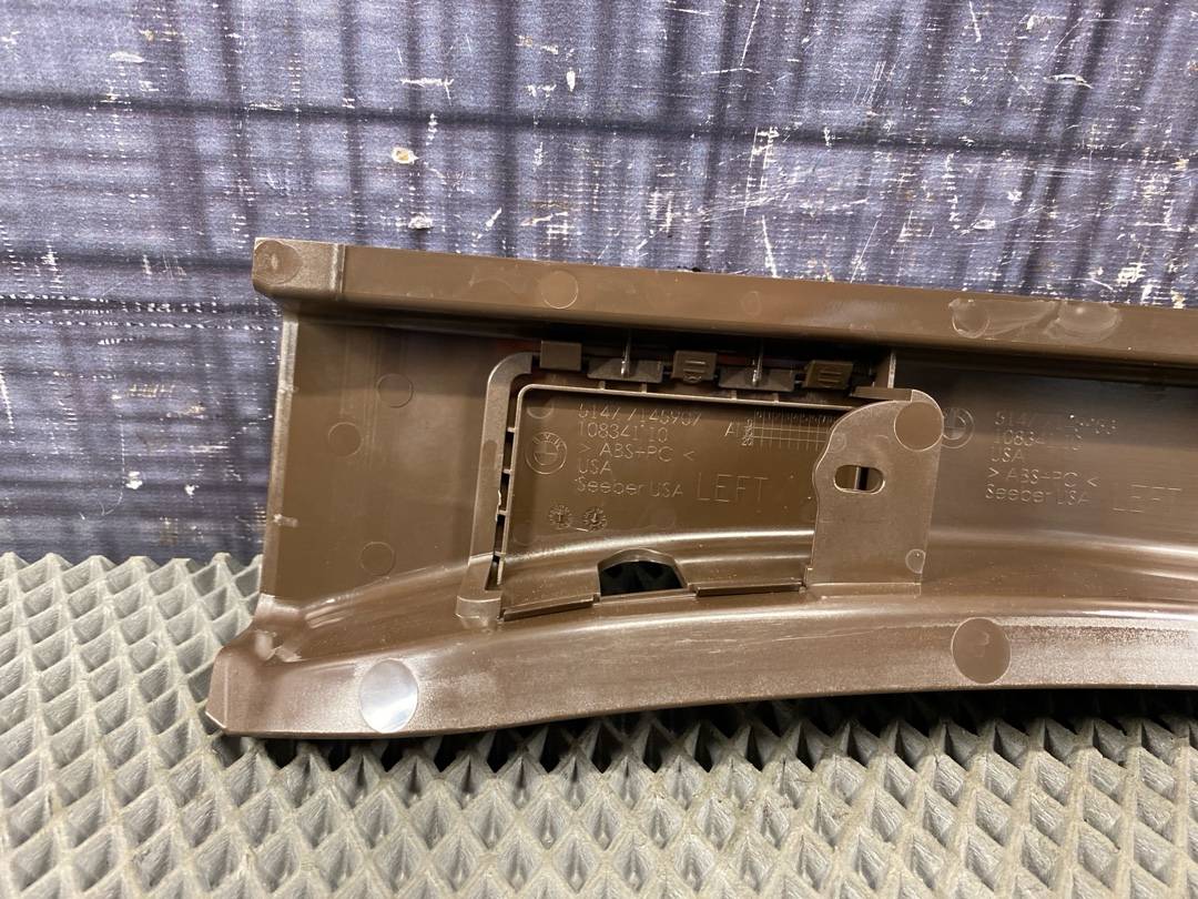 Пластик багажника, 353 рублей, Красноярск