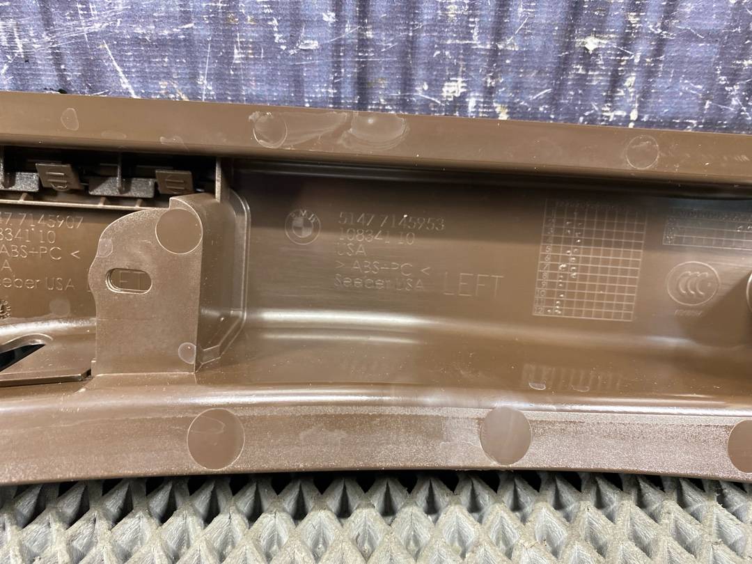 Пластик багажника, 353 рублей, Красноярск