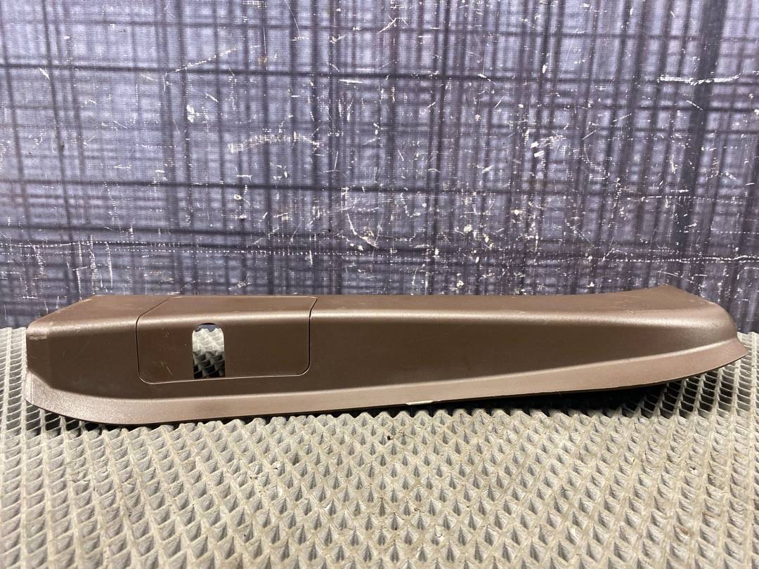 Пластик багажника, 353 рублей, Красноярск