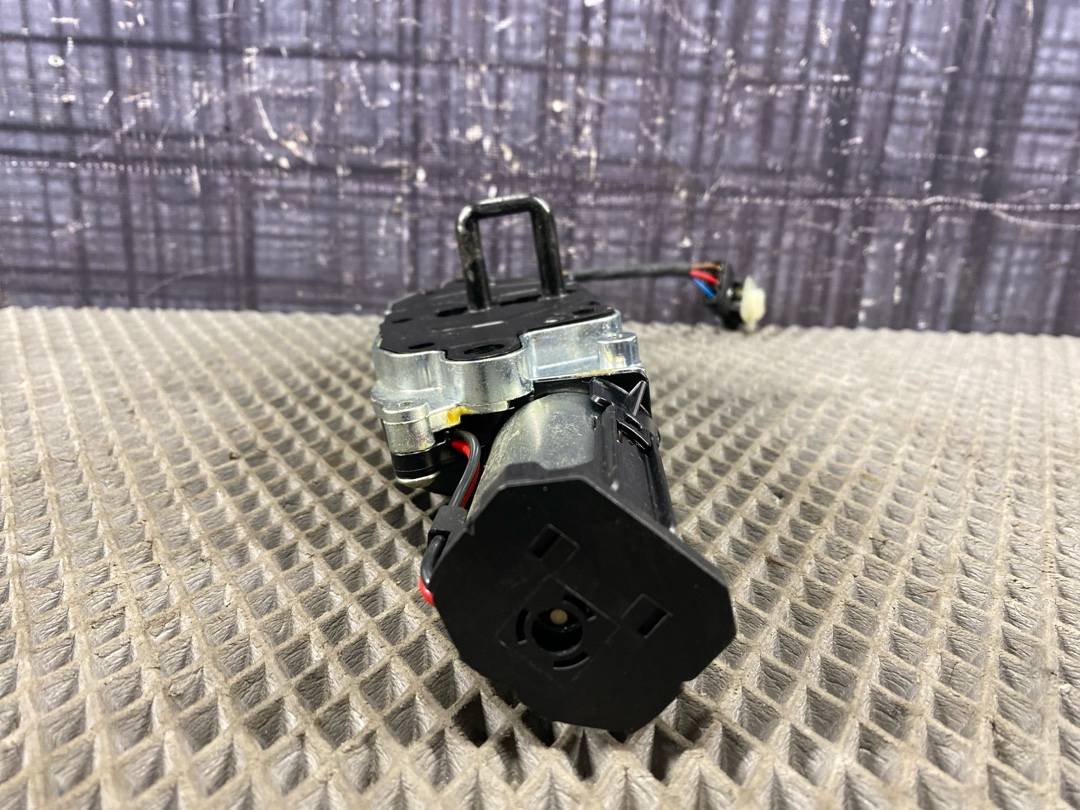 Замок крышки багажника, 2910 рублей, Красноярск