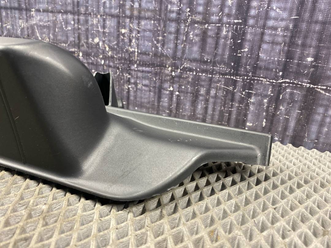 Пластик крышки багажника, 338 рублей, Красноярск