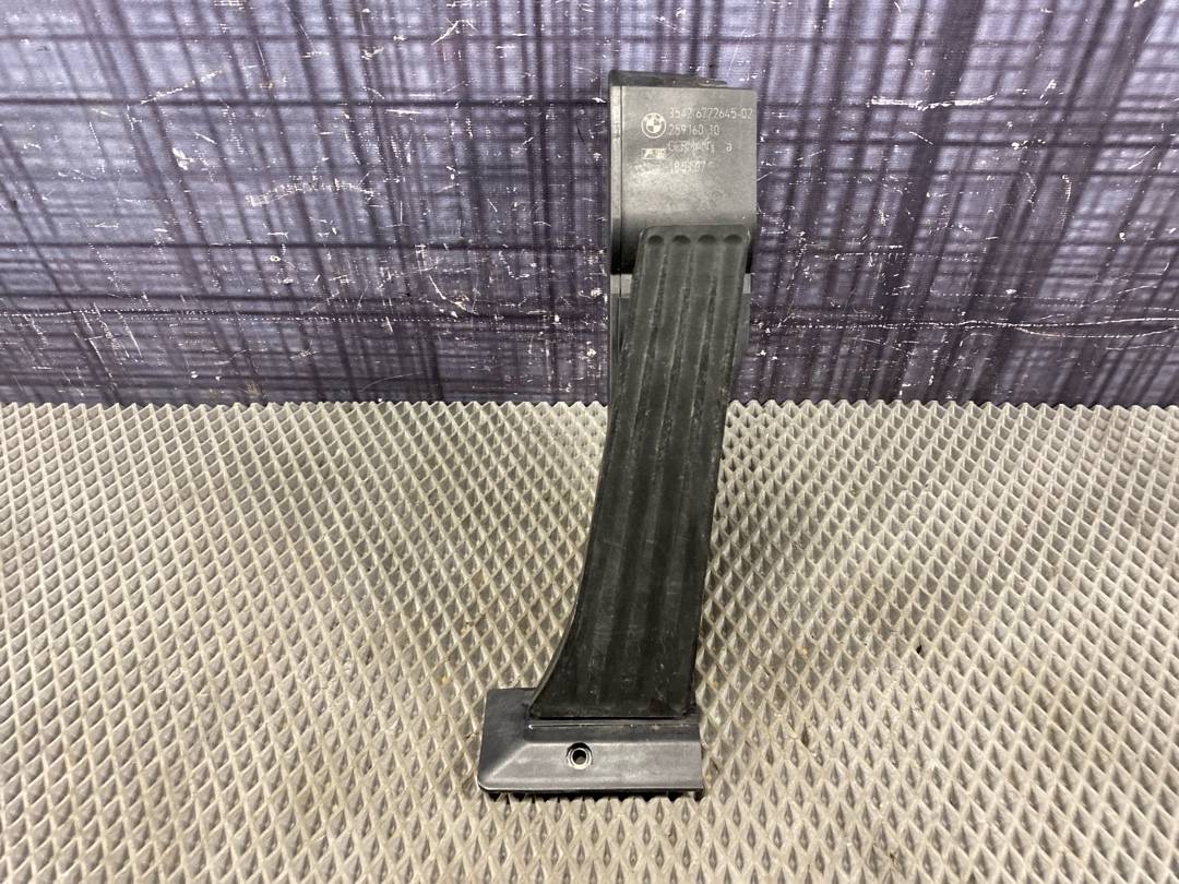 Педаль газа, 1470 рублей, Красноярск