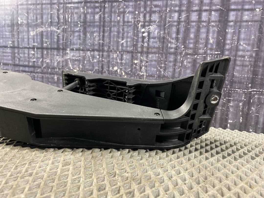 Педаль газа, 1470 рублей, Красноярск