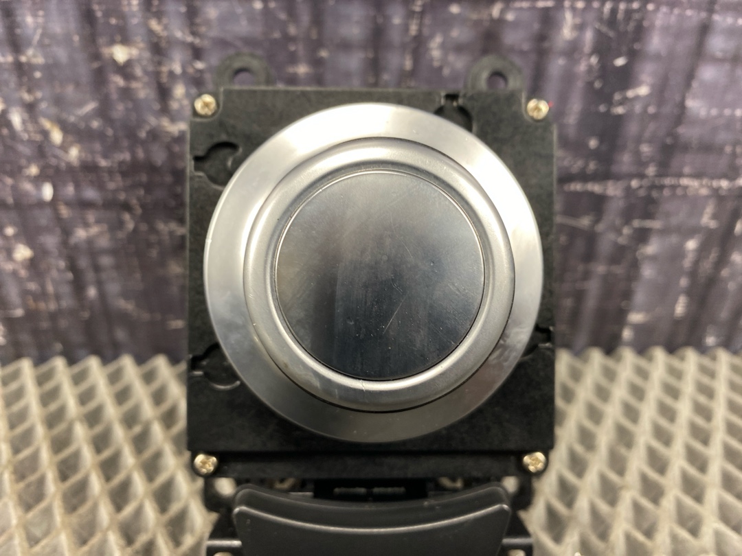 Джойстик, 2633 рублей, Красноярск