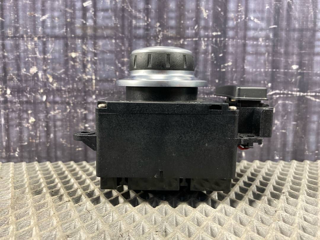 Джойстик, 2633 рублей, Красноярск