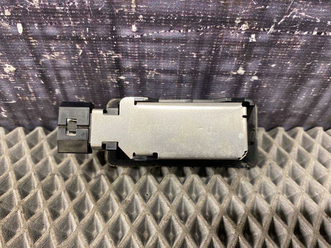 Плафон подсветки номера, 765 рублей, Красноярск