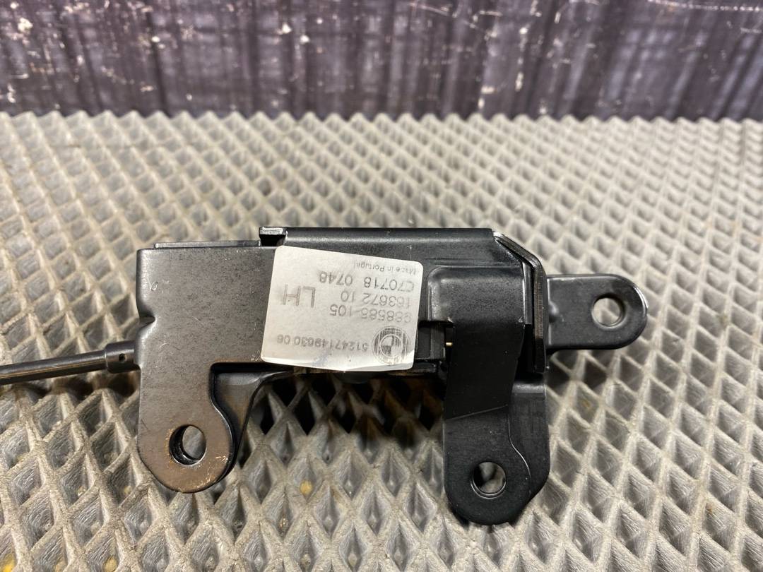 Замок багажника, 765 рублей, Красноярск