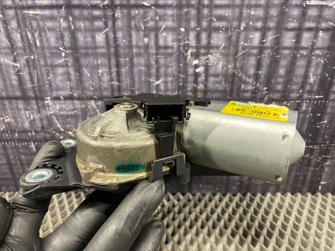 Мотор стеклоочистителя, 1560 рублей, Красноярск