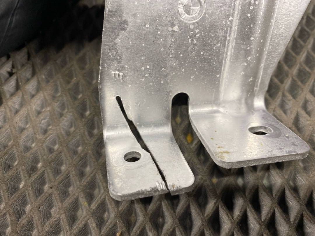 Кронштейн, 360 рублей, Красноярск