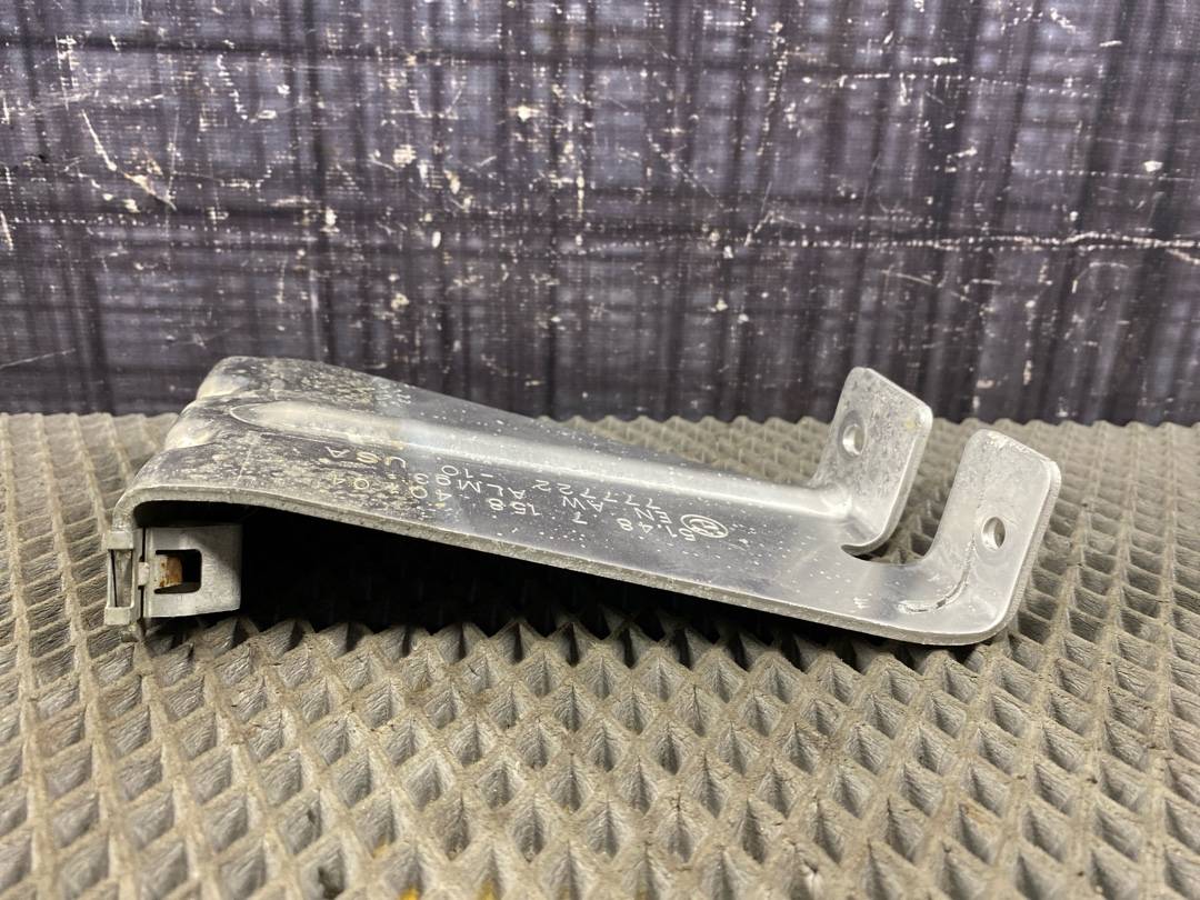 Кронштейн, 360 рублей, Красноярск