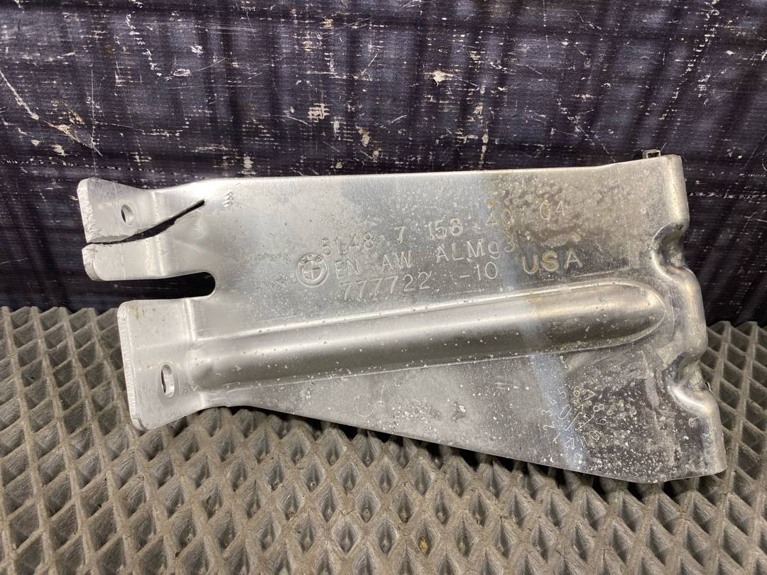 Кронштейн, 360 рублей, Красноярск