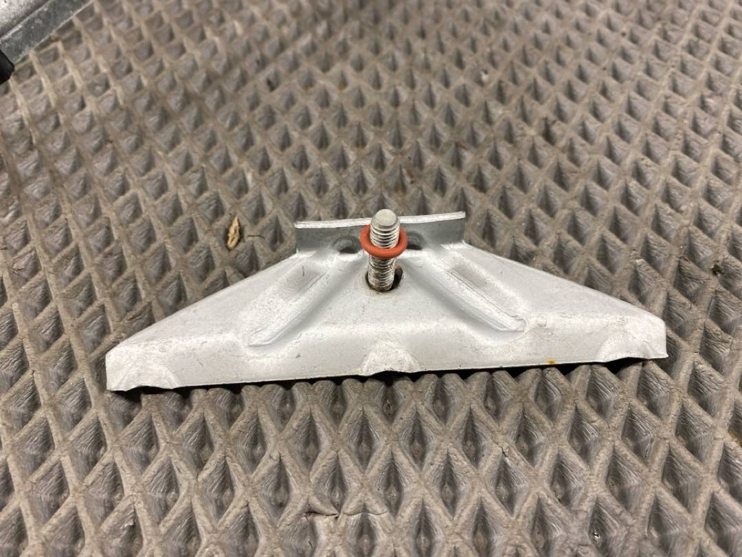 Крепление аккумулятора, 990 рублей, Красноярск