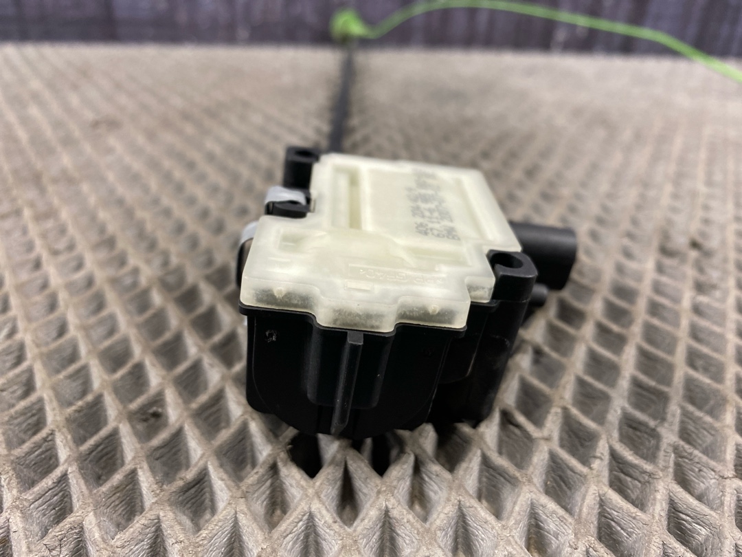 Замок лючка бензобака, 570 рублей, Красноярск