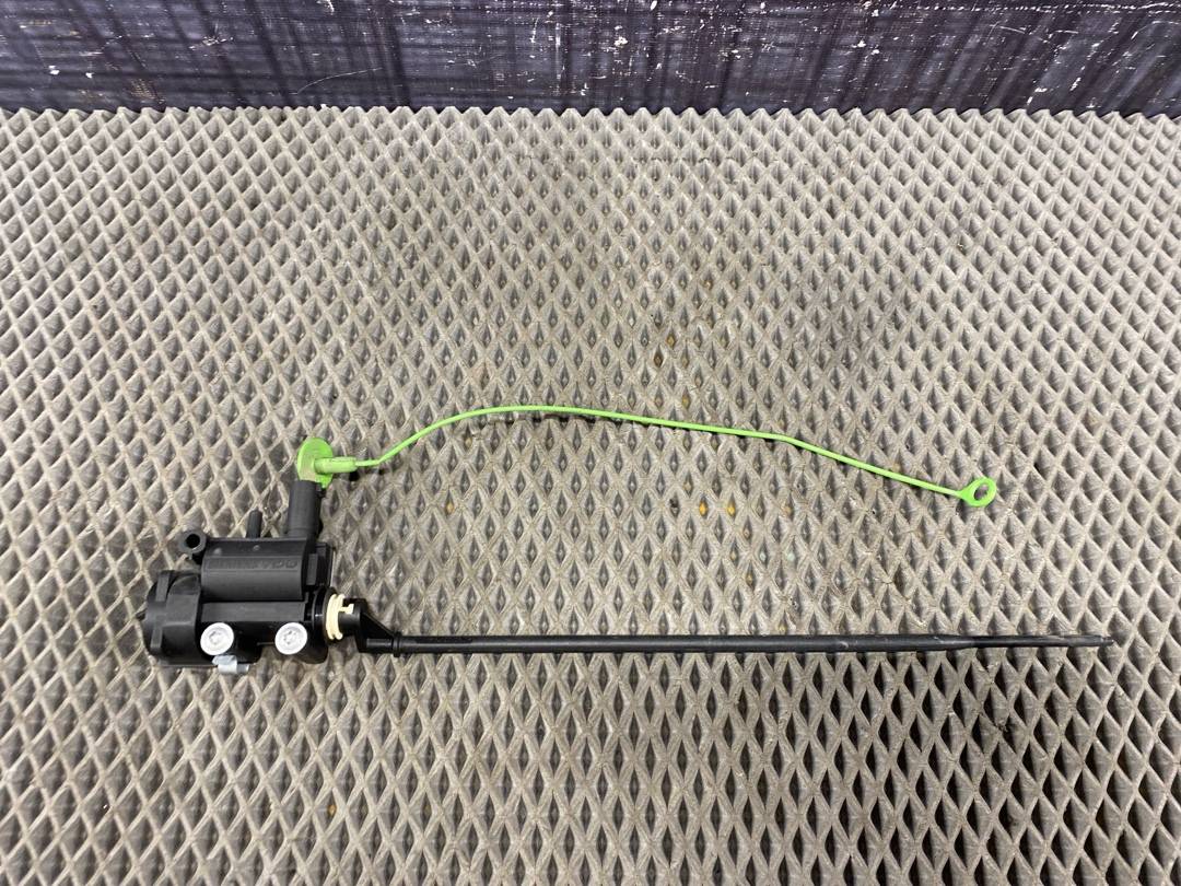 Замок лючка бензобака, 570 рублей, Красноярск