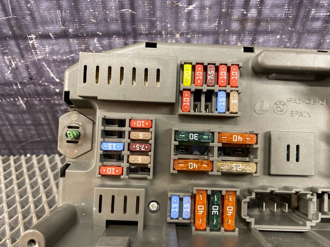 Блок предохранителей, 1988 рублей, Красноярск