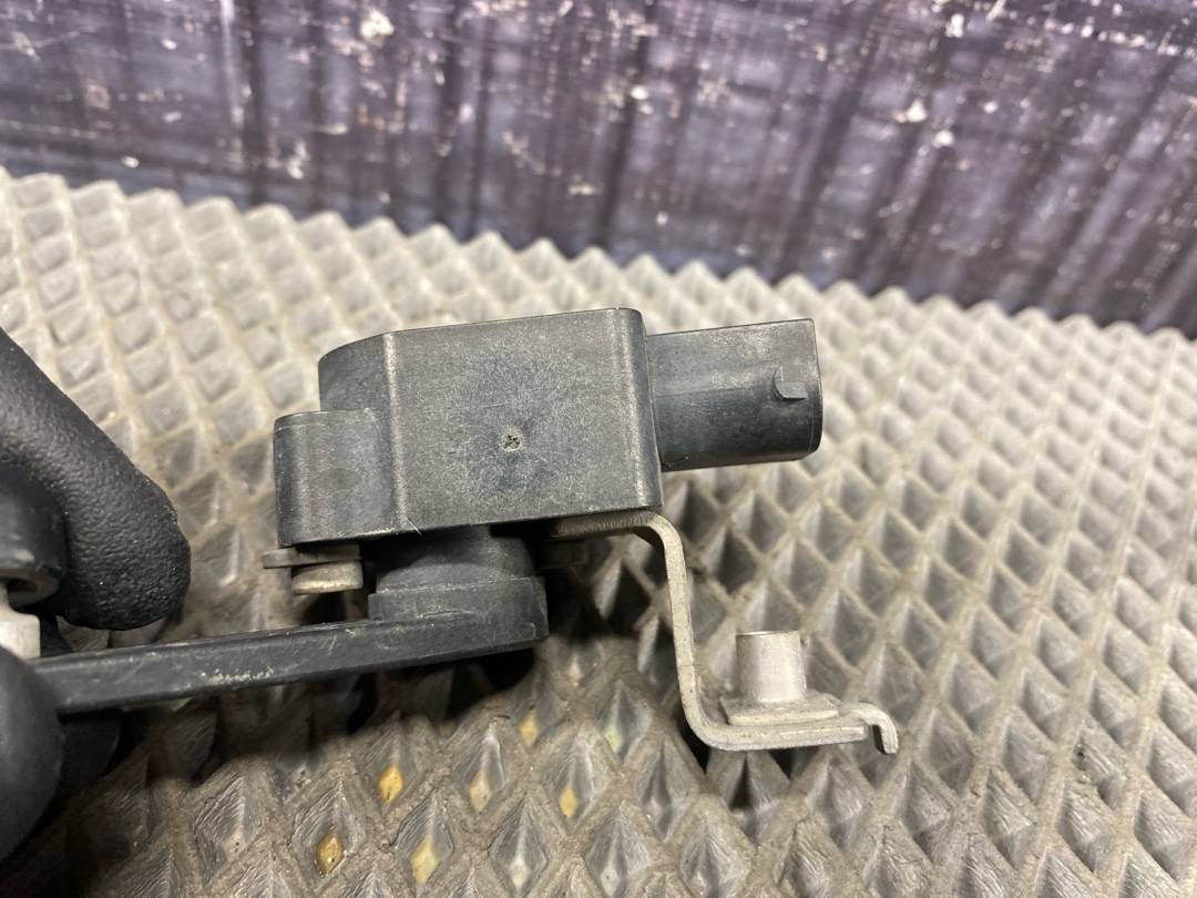 Датчик уровня подвески, 1898 рублей, Красноярск