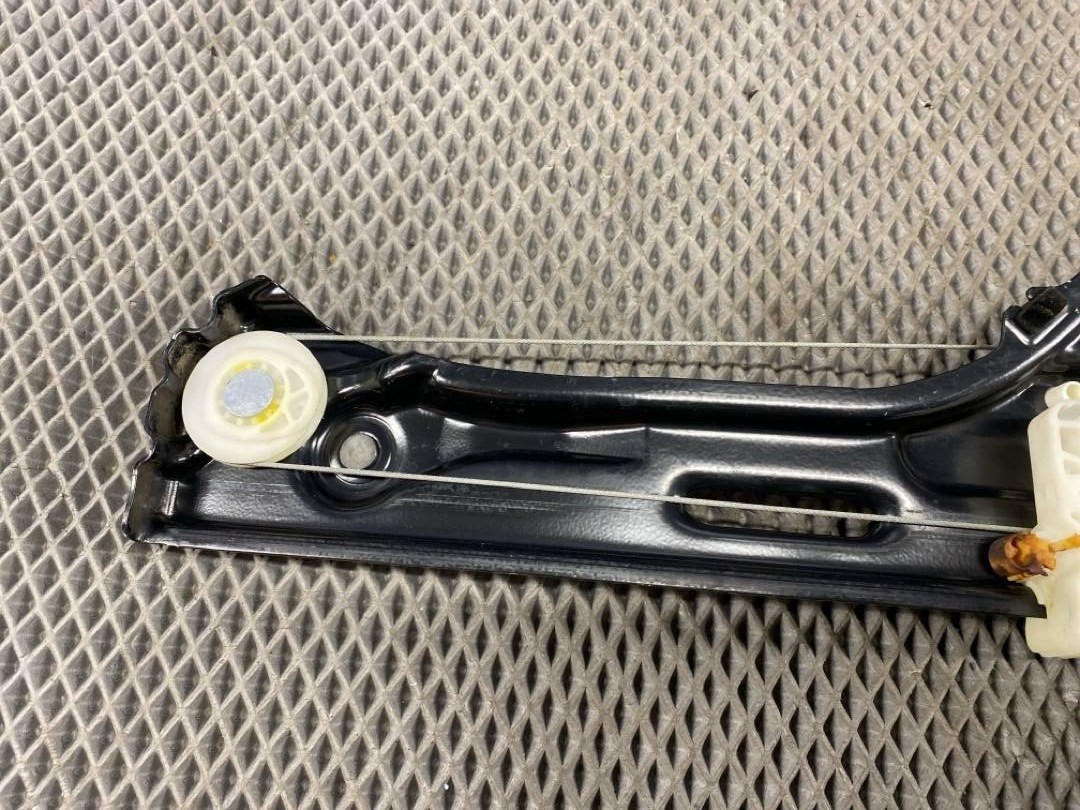 Стеклоподъемник, 1875 рублей, Красноярск