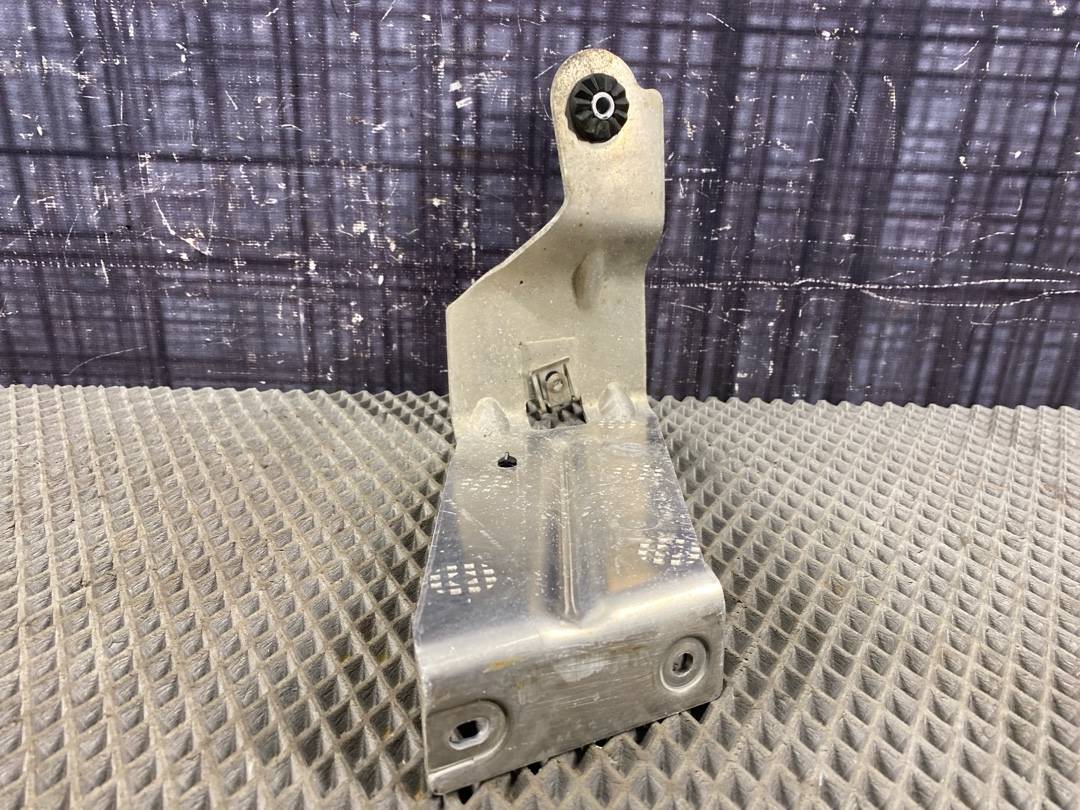 Крепление защиты двигателя, 465 рублей, Красноярск