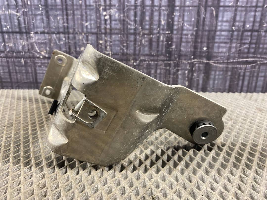 Крепление защиты двигателя, 465 рублей, Красноярск