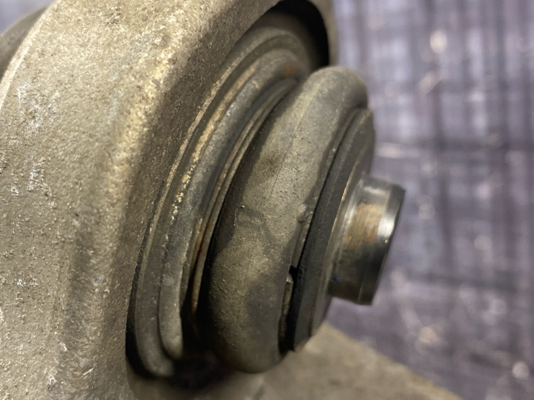 Поворотный кулак, 2265 рублей, Красноярск