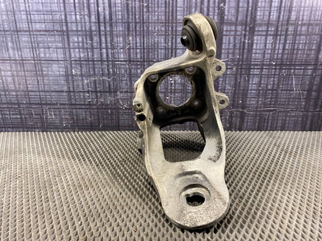 Поворотный кулак, 2265 рублей, Красноярск