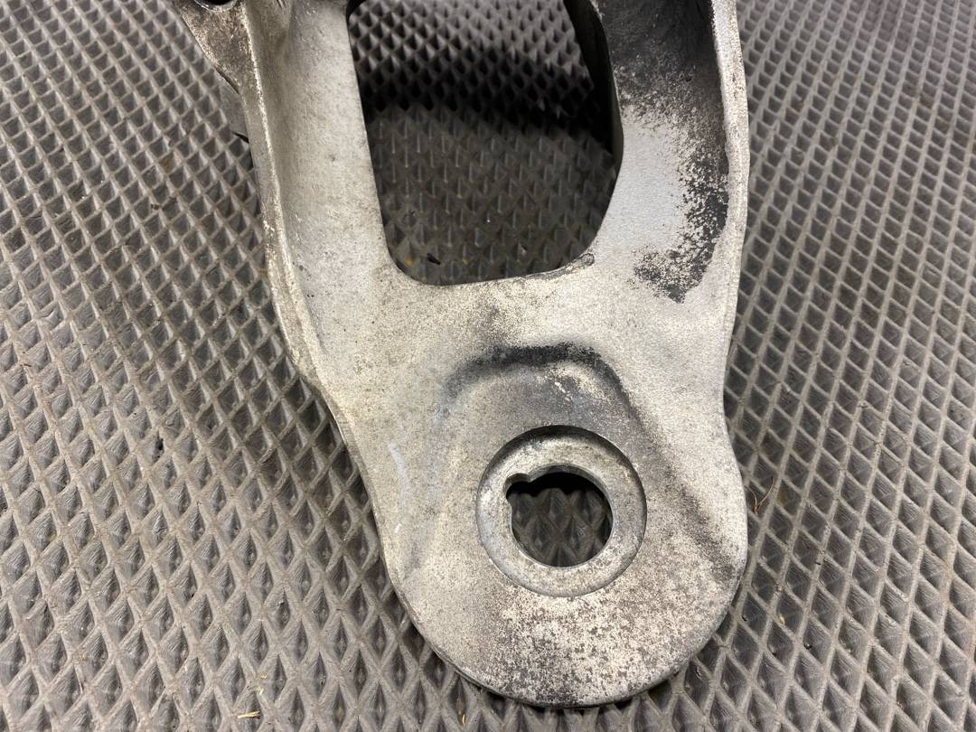 Поворотный кулак, 2265 рублей, Красноярск