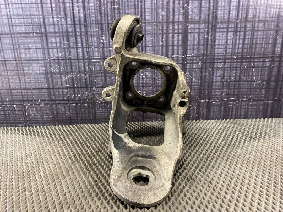 Поворотный кулак, 2265 рублей, Красноярск