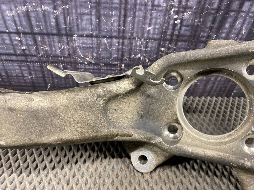 Поворотный кулак, 4298 рублей, Красноярск