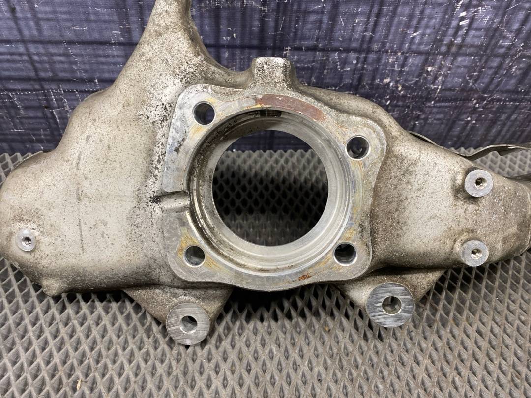 Поворотный кулак, 4298 рублей, Красноярск