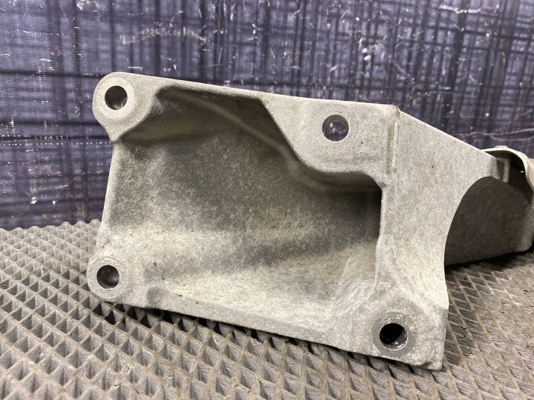 Кронштейн двигателя, 1005 рублей, Красноярск