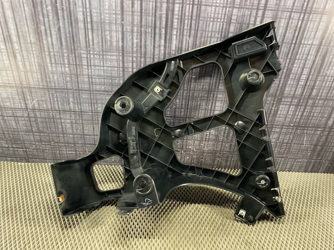 Крепление бампера, 2123 рублей, Красноярск