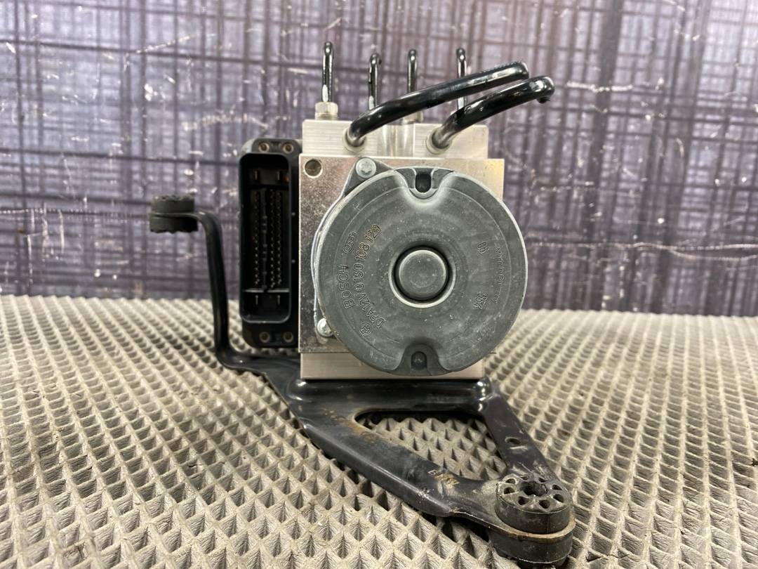 Блок ABS, 6000 рублей, Красноярск