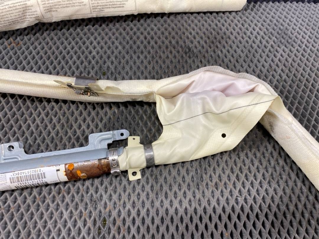 Подушка безопасности, 1545 рублей, Красноярск