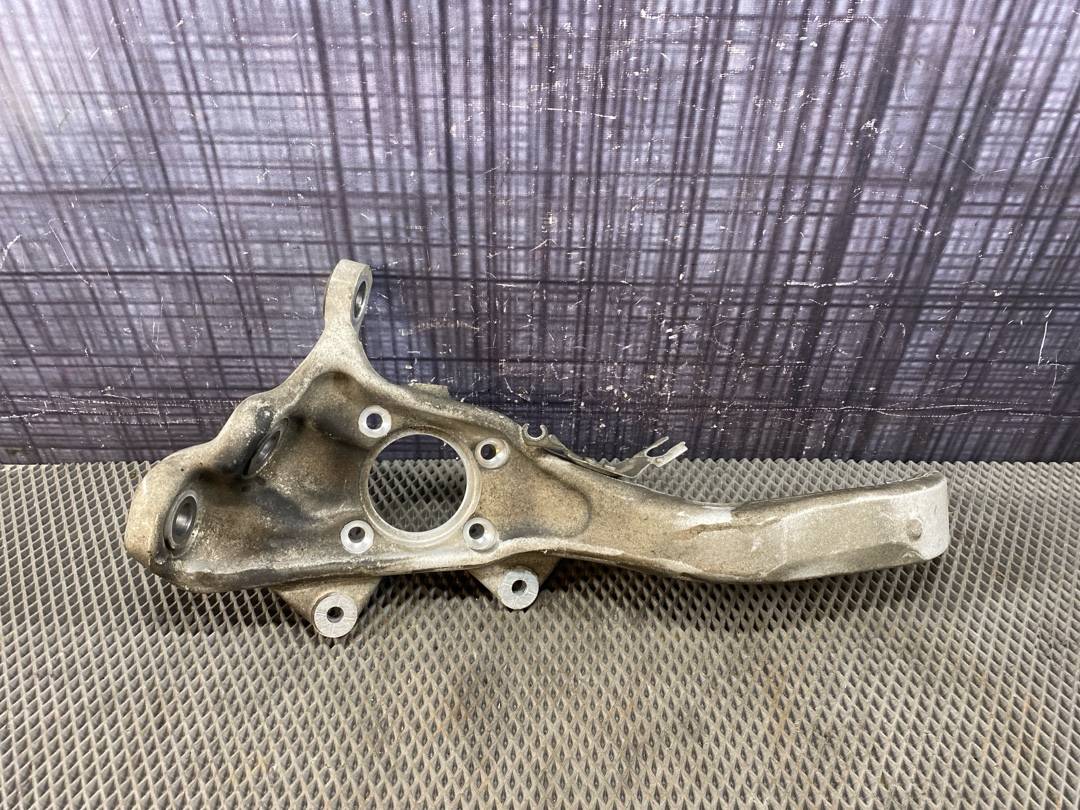 Поворотный кулак, 4298 рублей, Красноярск