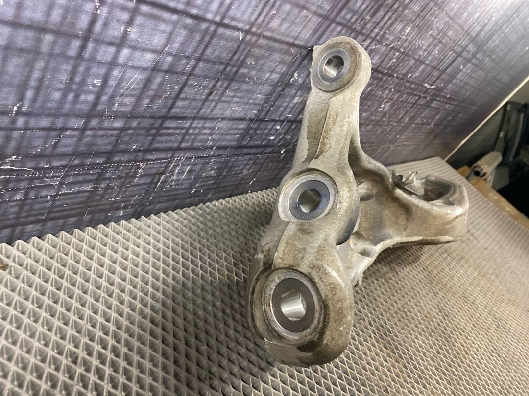 Поворотный кулак, 4298 рублей, Красноярск