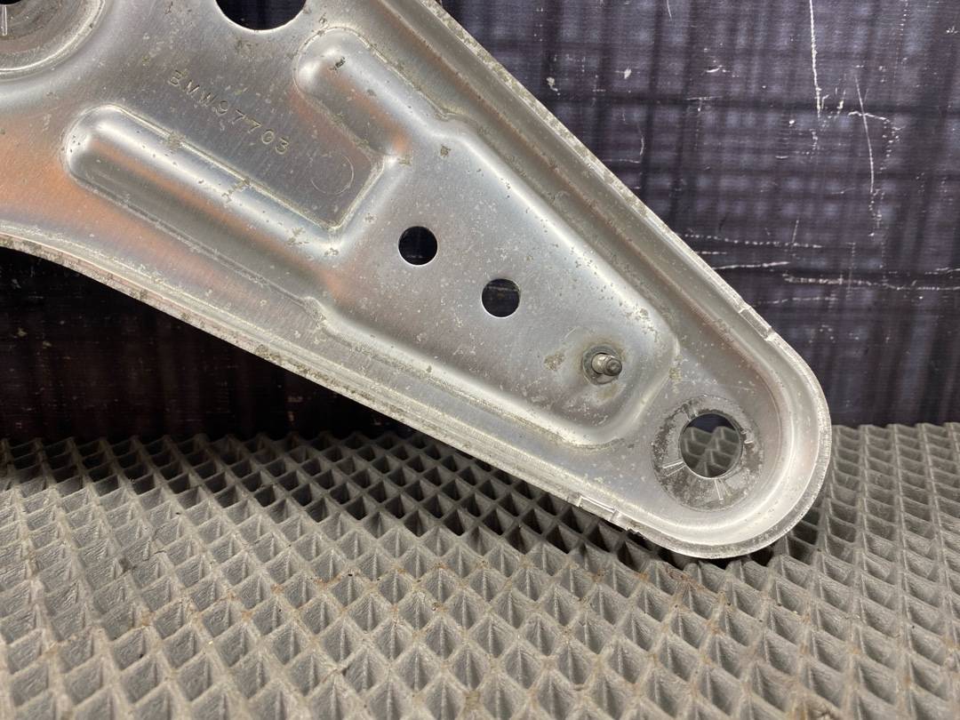 Кронштейн, 503 рублей, Красноярск