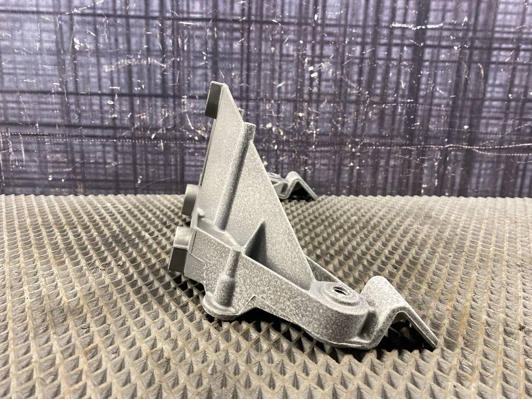 Кронштейн, 915 рублей, Красноярск