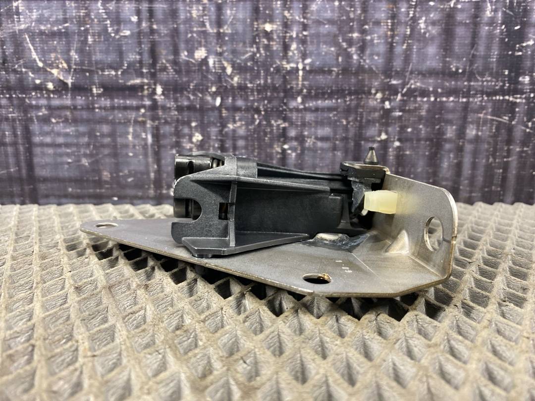 Привод замка багажника, 713 рублей, Красноярск