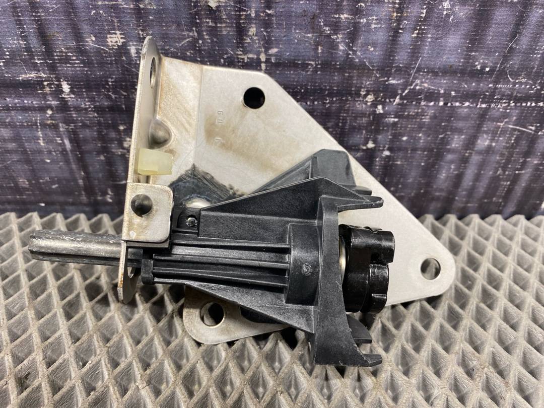 Привод замка багажника, 713 рублей, Красноярск