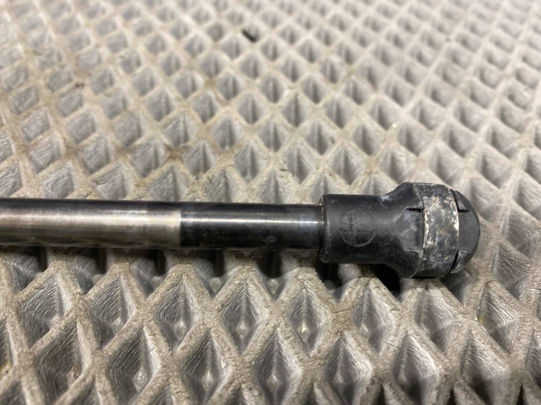 Амортизатор капота, 432 рублей, Красноярск